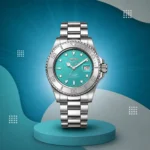 Vista del reloj Invicta Pro Diver 50957 con esfera turquesa y resistencia al agua de 200 metros.